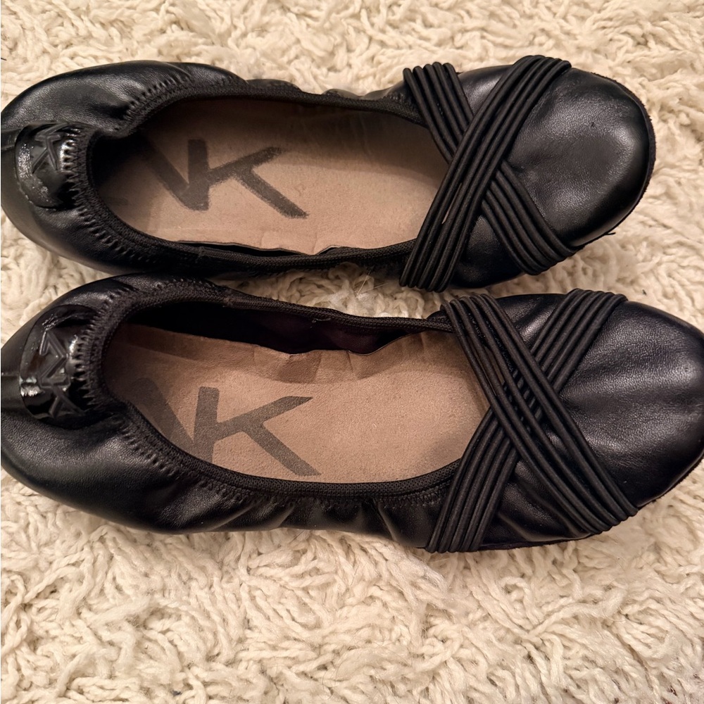 Anne Klein Sport Black Flats with Unique Sole Design